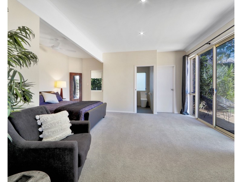 30 Pandanus Drive, Dundowran Beach QLD 4655