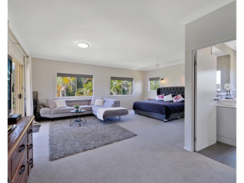 30 Pandanus Drive, Dundowran Beach QLD 4655