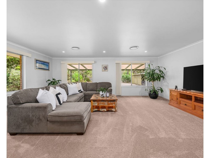 51 Lavelle Drive, Logan Village QLD 4207