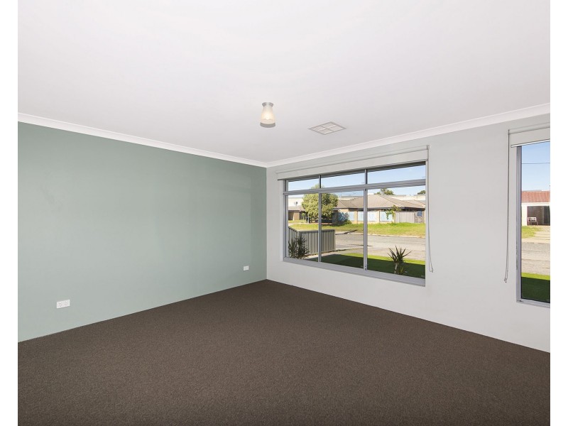 20a James Street, Cannington WA 6107