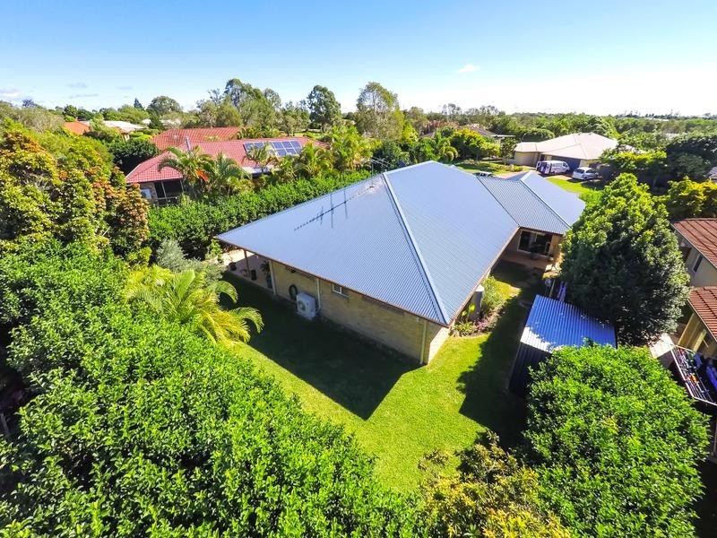 6 Otway Pde, North Lakes QLD 4509