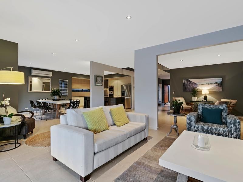 115 Mahogany Drive, Pelican Waters QLD 4551