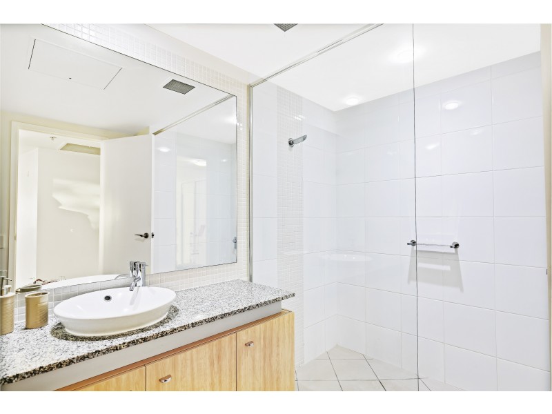 509/38 Mahogany Drive, Pelican Waters QLD 4551