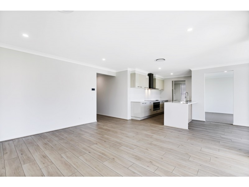 17 Marina View Drive, Pelican Waters QLD 4551