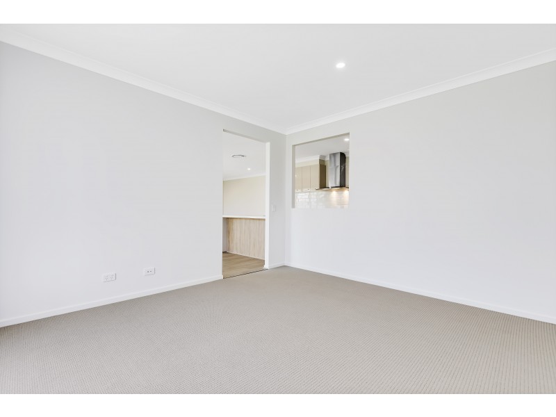 17 Marina View Drive, Pelican Waters QLD 4551