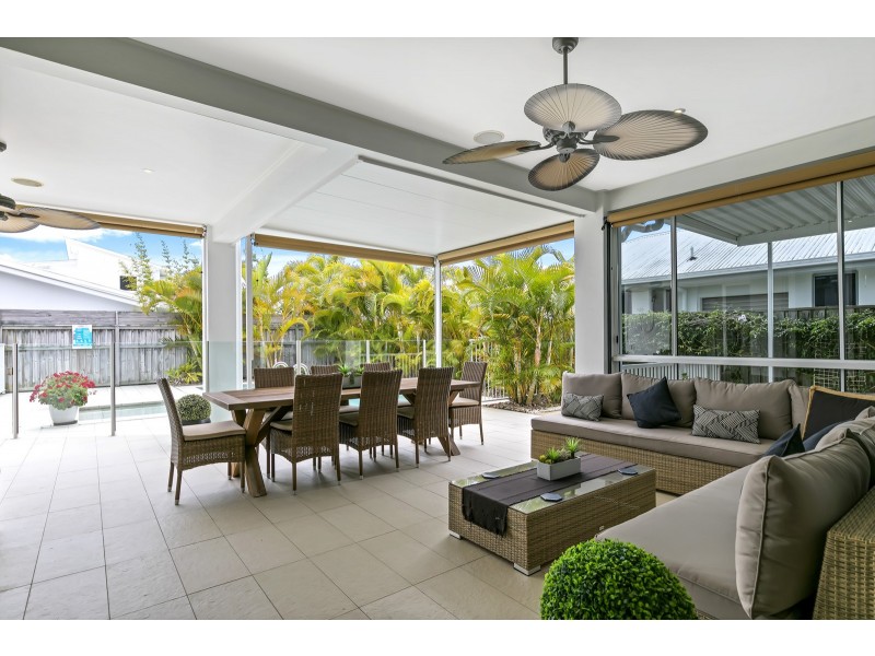 16 Landsdowne Street, Pelican Waters QLD 4551