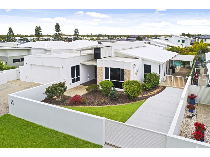 16 Landsdowne Street, Pelican Waters QLD 4551