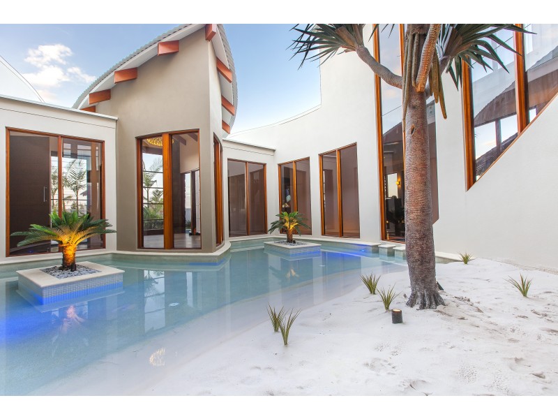 6 Rainbow Lane, Pelican Waters QLD 4551