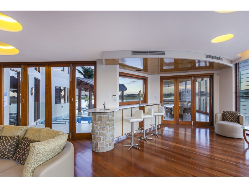 6 Rainbow Lane, Pelican Waters QLD 4551