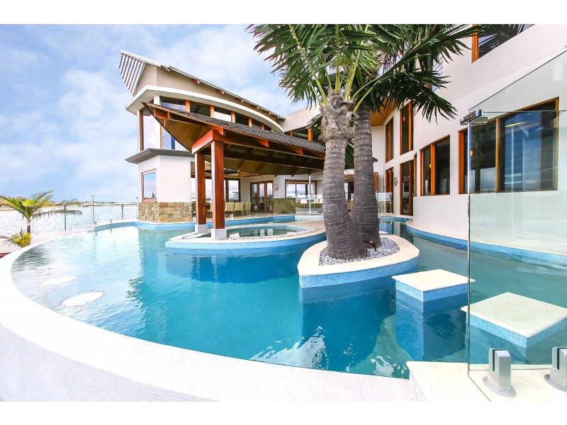 6 Rainbow Lane, Pelican Waters QLD 4551