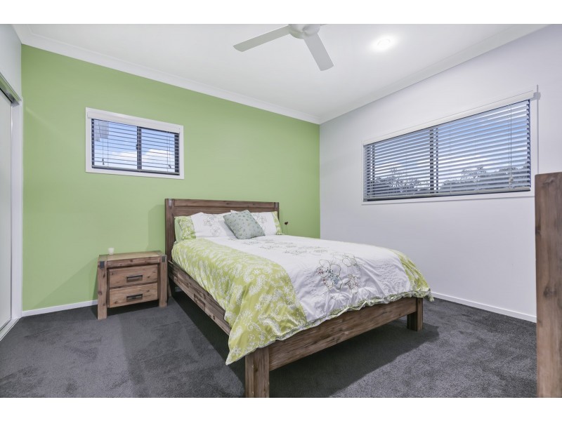 1 Westholme Circuit, Pelican Waters QLD 4551
