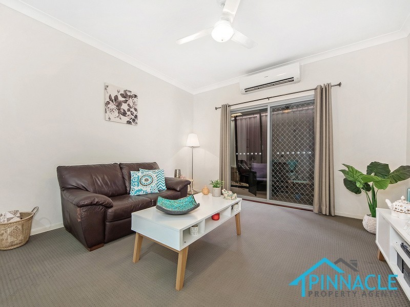 32 Geoghegan Cct, Oran Park NSW 2570