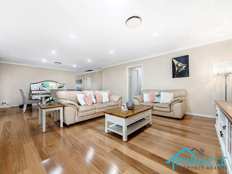 7 Ridge View Pl, Narellan NSW 2567