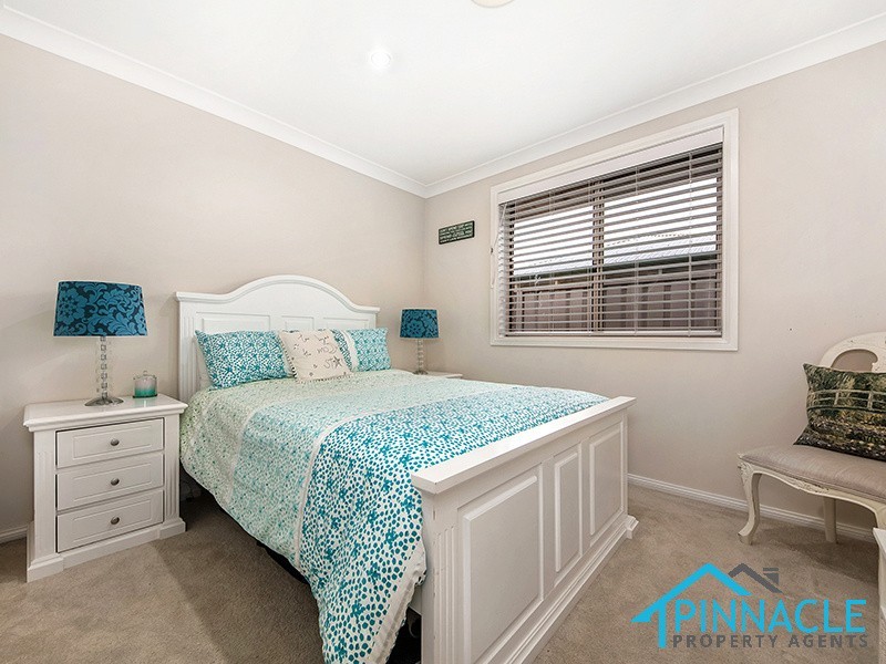 7 Ridge View Pl, Narellan NSW 2567