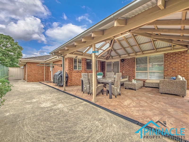 7 Ridge View Pl, Narellan NSW 2567