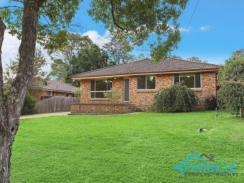 1 Edward St, The Oaks NSW 2570