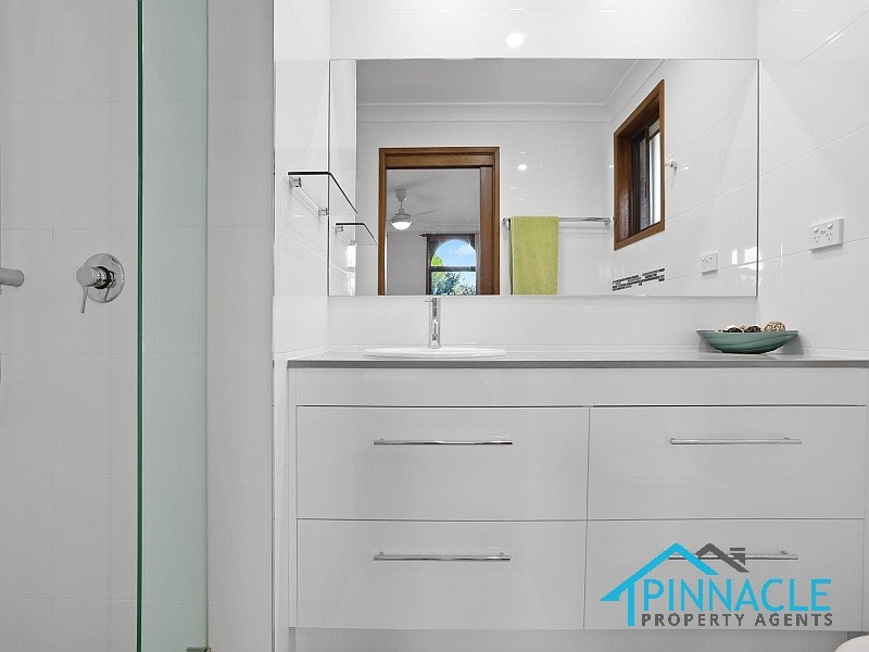 5 Prior Cl, Illawong NSW 2234