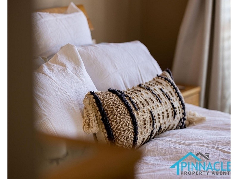 7 Crystal Way, Mount Annan NSW 2567