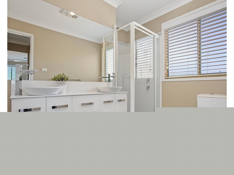 7 Crystal Way, Mount Annan NSW 2567