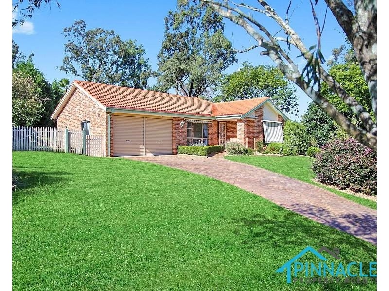 10 Tarrant Cl, Picton NSW 2571