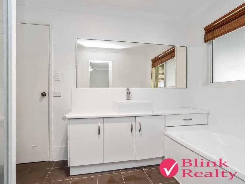 10 Allspice St, Crestmead QLD 4132