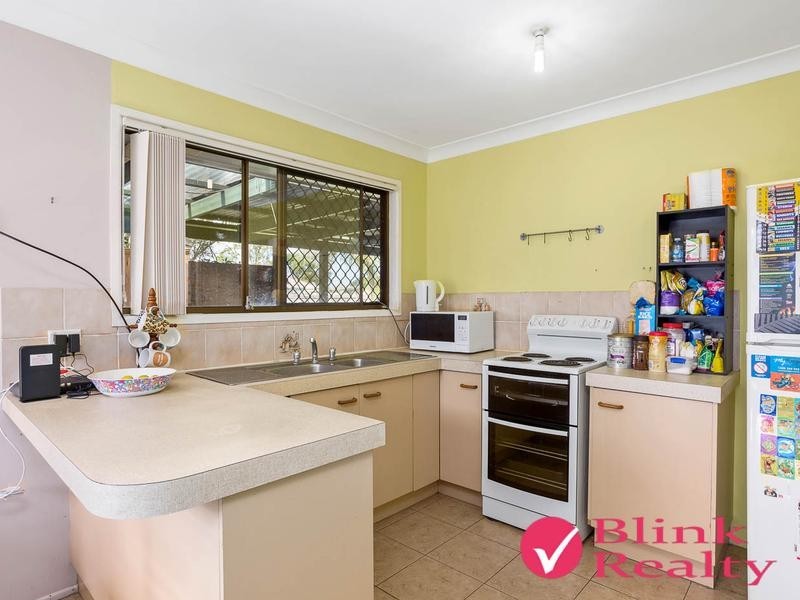 17 Mahonia Ct, Crestmead QLD 4132