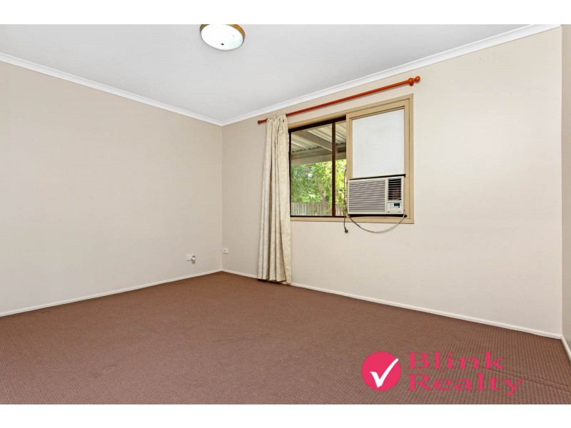 4 Limerick Drive, Crestmead QLD 4132