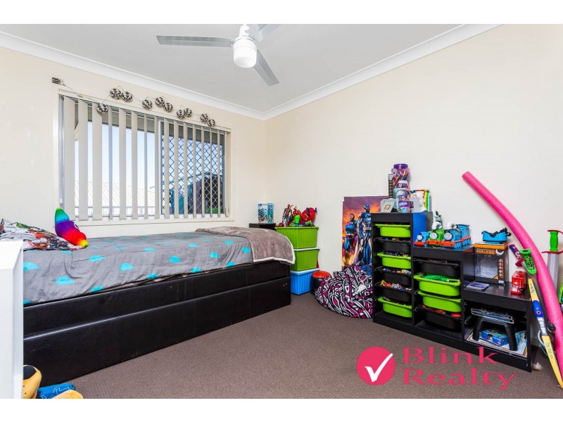 7 Shearwater Street, Loganlea QLD 4131