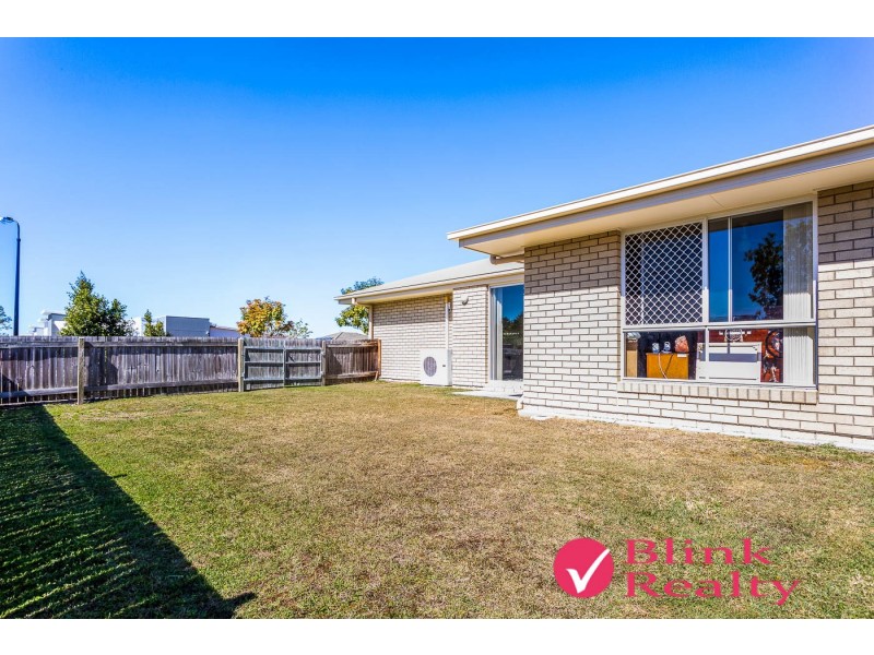 7 Shearwater Street, Loganlea QLD 4131