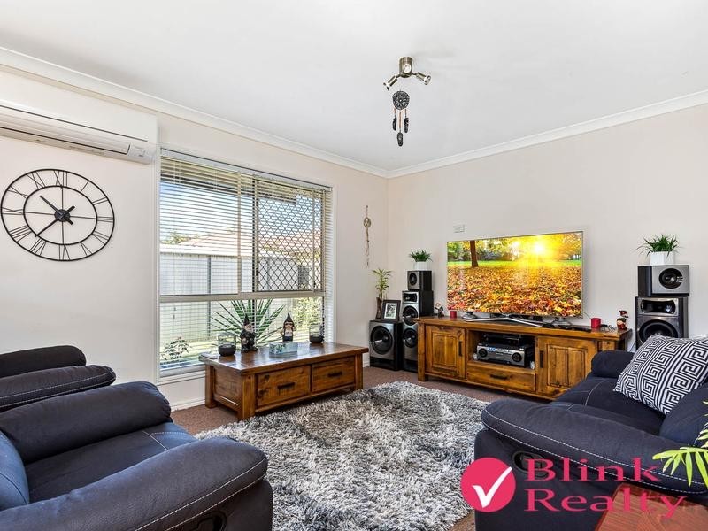 10 Pidgeon Bvd, Crestmead QLD 4132