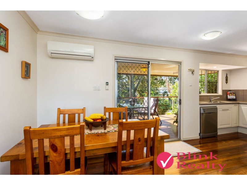 16 Coachwood St, Crestmead QLD 4132