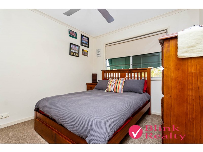 16 Coachwood St, Crestmead QLD 4132