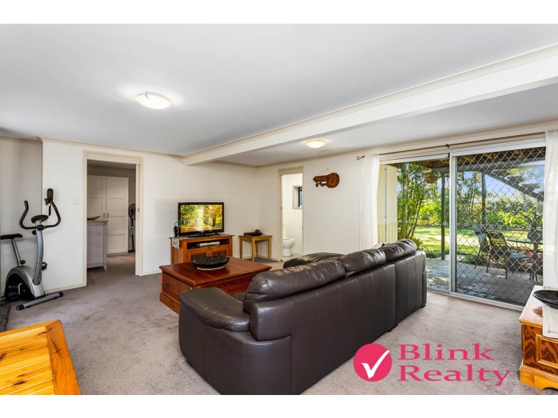 16 Coachwood St, Crestmead QLD 4132