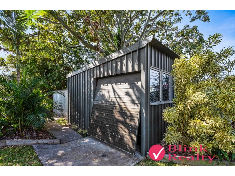 16 Coachwood St, Crestmead QLD 4132