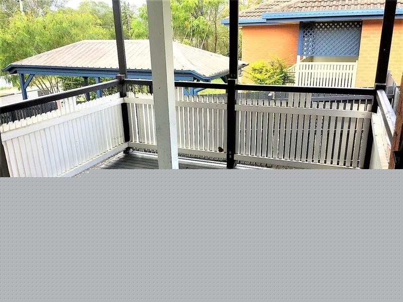 28 Bannerman Street, Riverview QLD 4303