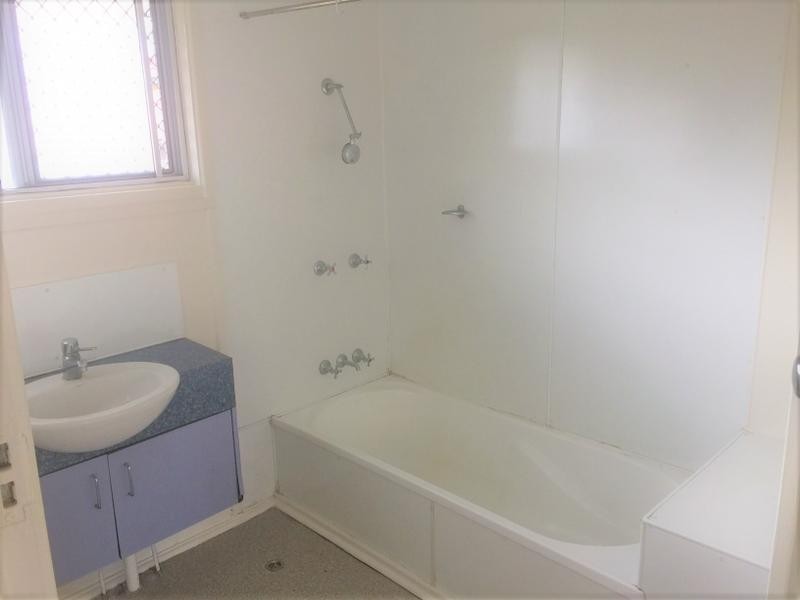 28 Bannerman Street, Riverview QLD 4303