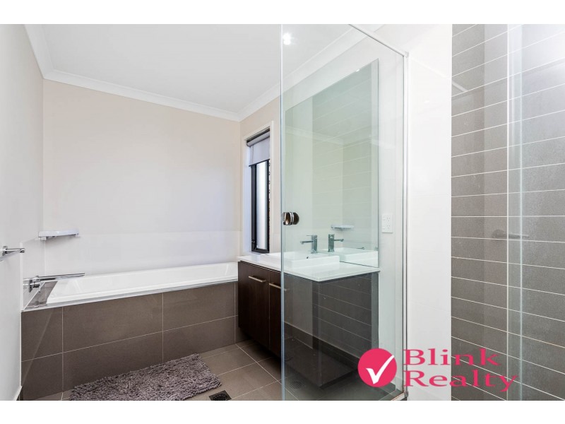 113 SUMMERVIEW AVENUE, Yarrabilba QLD 4207
