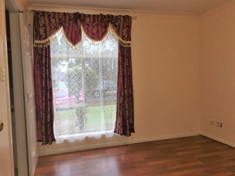 15 BRETT AVENUE, Browns Plains QLD 4118