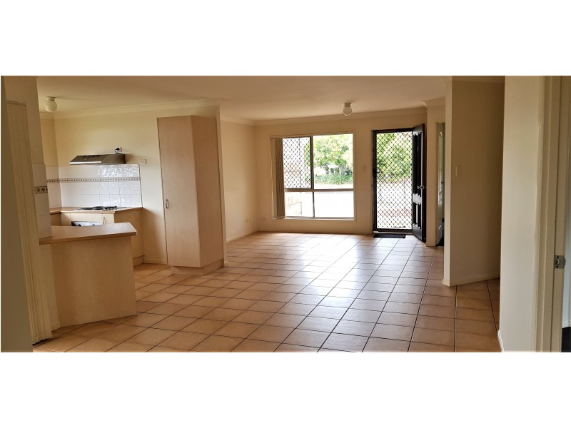 10 JAMES STREET, Crestmead QLD 4132