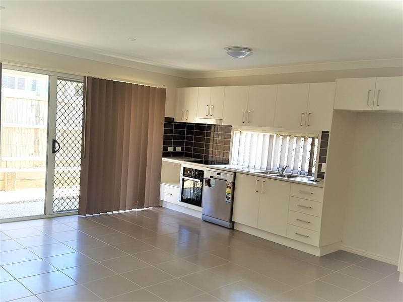 6A Lockyer Place, Crestmead QLD 4132