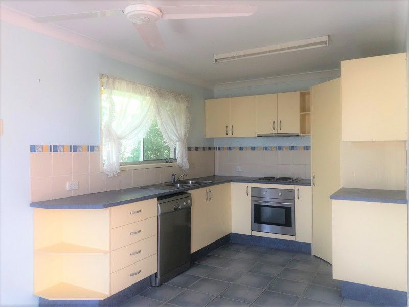 9 Dayana Street, Marsden QLD 4132