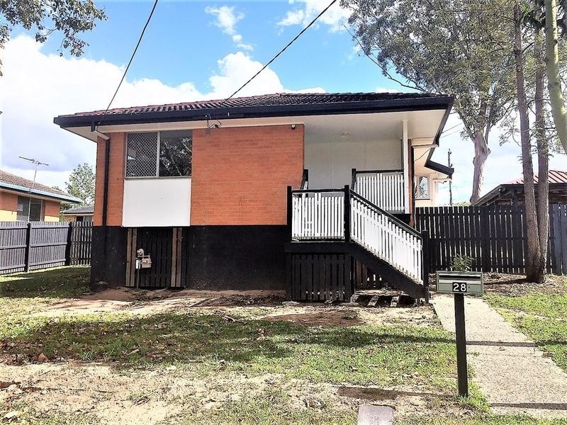28 Bannerman Street, Riverview QLD 4303