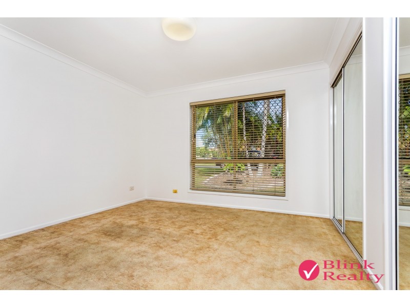 16 STAYDAR CRESCENT, Meadowbrook QLD 4131
