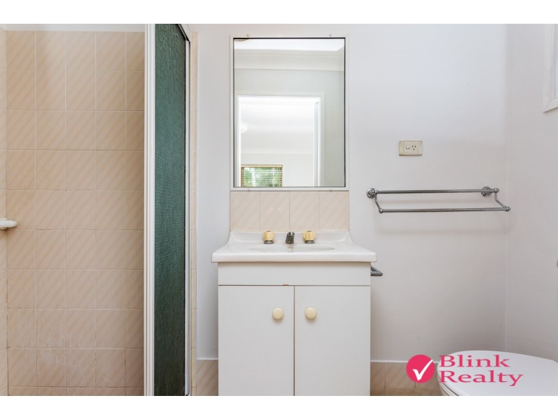 16 STAYDAR CRESCENT, Meadowbrook QLD 4131