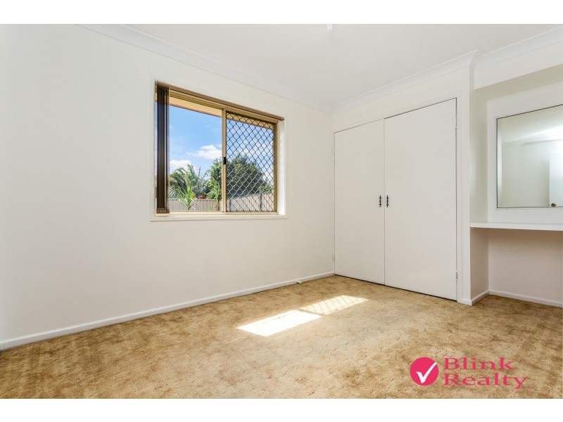 16 STAYDAR CRESCENT, Meadowbrook QLD 4131