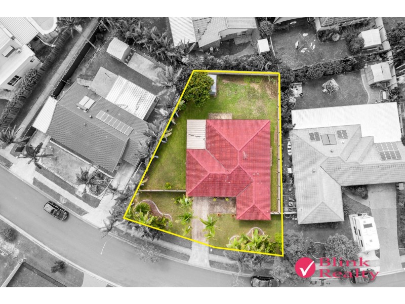 16 STAYDAR CRESCENT, Meadowbrook QLD 4131