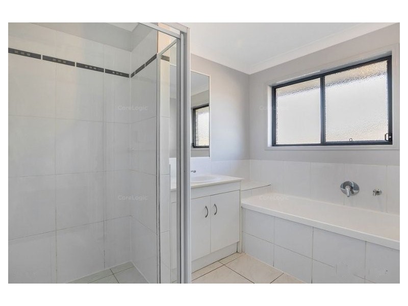 15 BONOGIN COURT, Redbank Plains QLD 4301