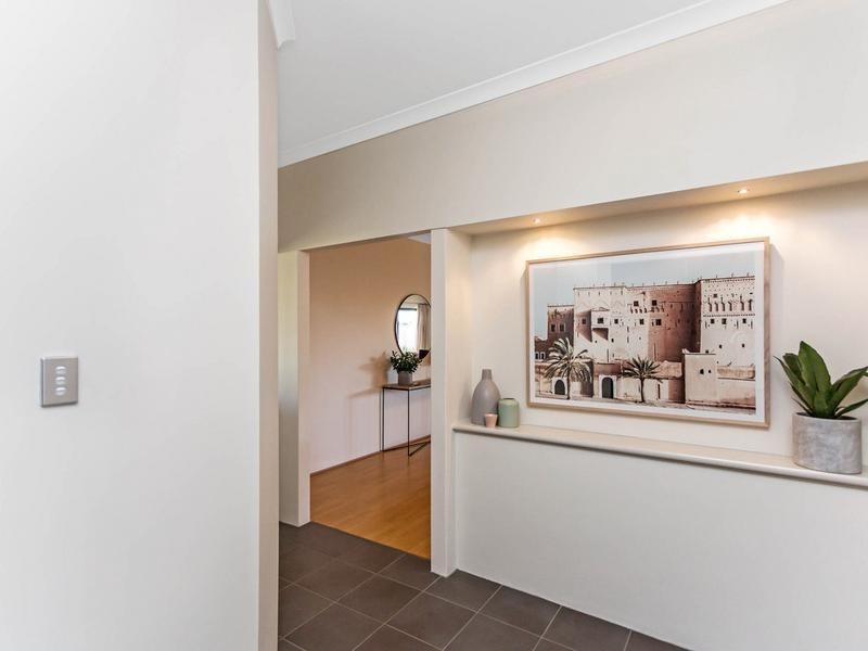 20 Wyatt Road, Hocking WA 6065