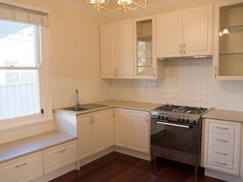 24 Teague Street, Victoria Park WA 6100