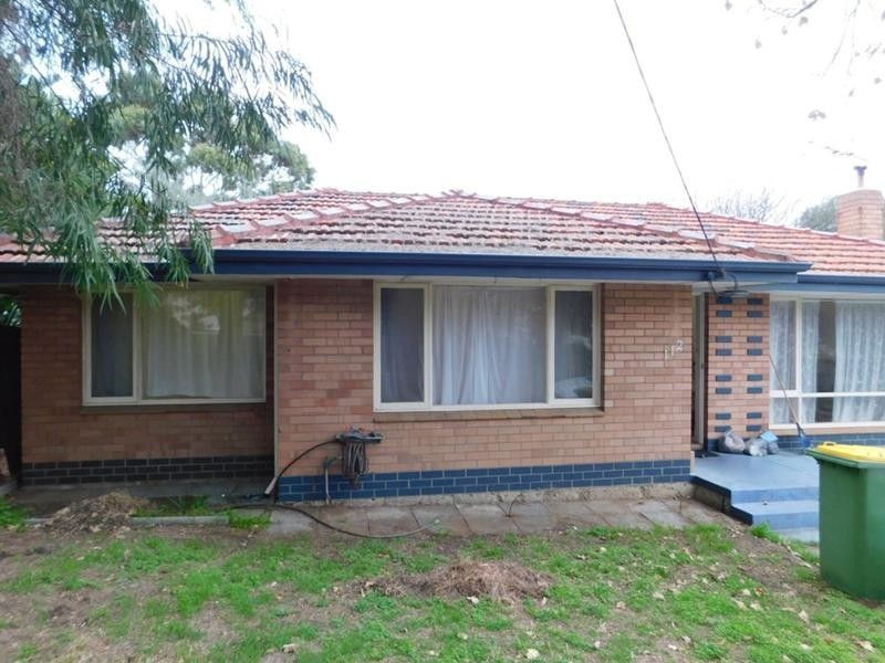 112 Clontarf Road, Hamilton Hill WA 6163